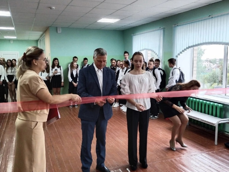 Открытие Центра образования естественнонаучной и технологической направленностей «Точка роста».
